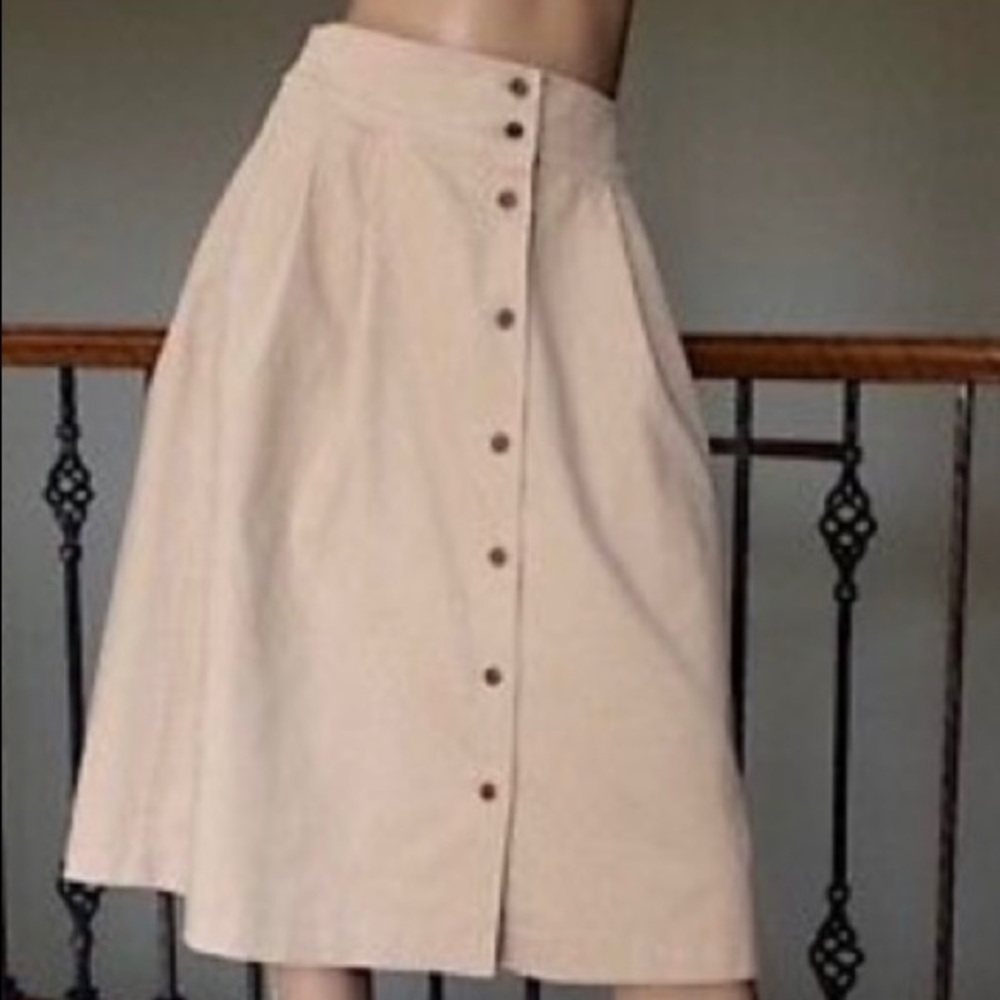 ISO Uniqlo x IDLF corduroy skirt size 12/14
